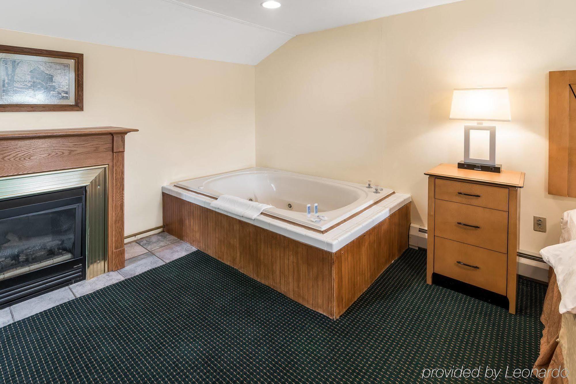 Rodeway Inn Lee City Luaran gambar